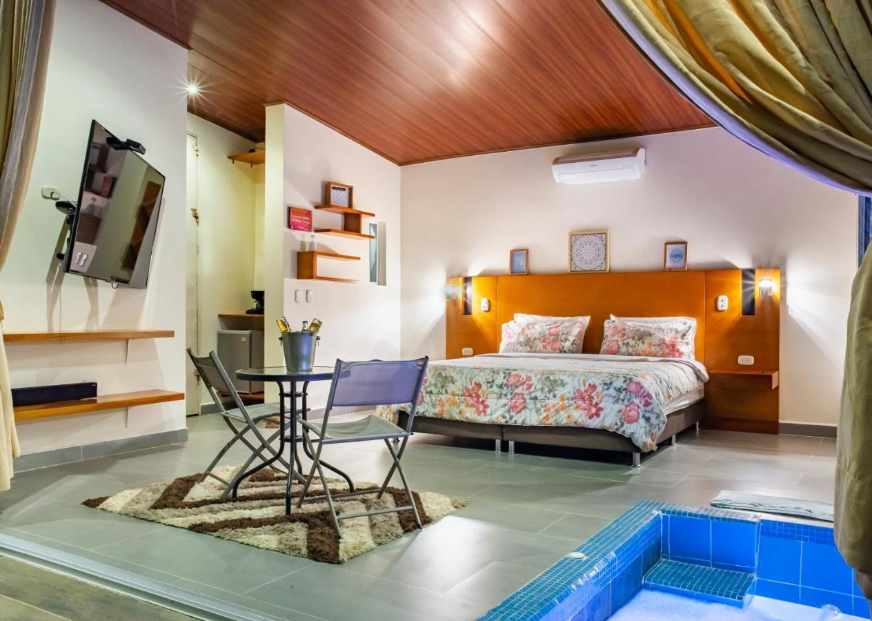 Sunset Palm Lodge San Gil Exterior photo